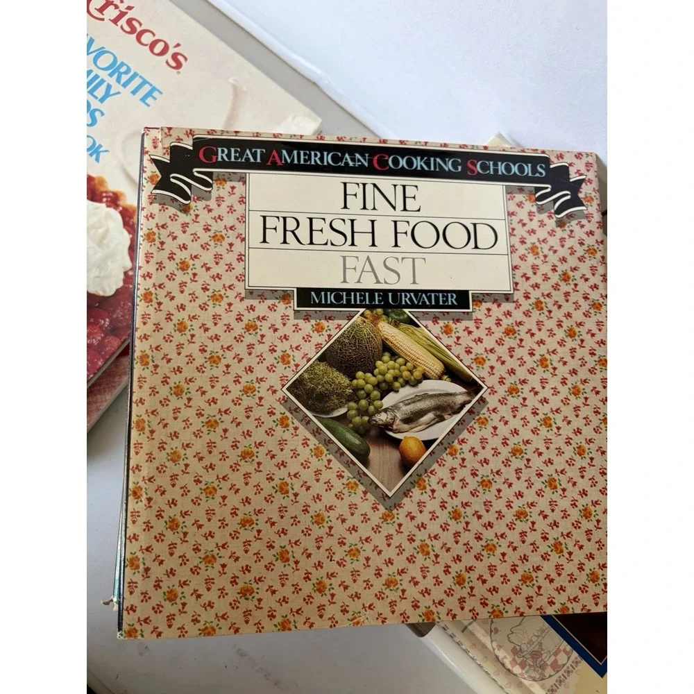 Vintage Cookbook Lot of 8 Better‎ Homes Gardens Americas Test Kitchen Hersheys